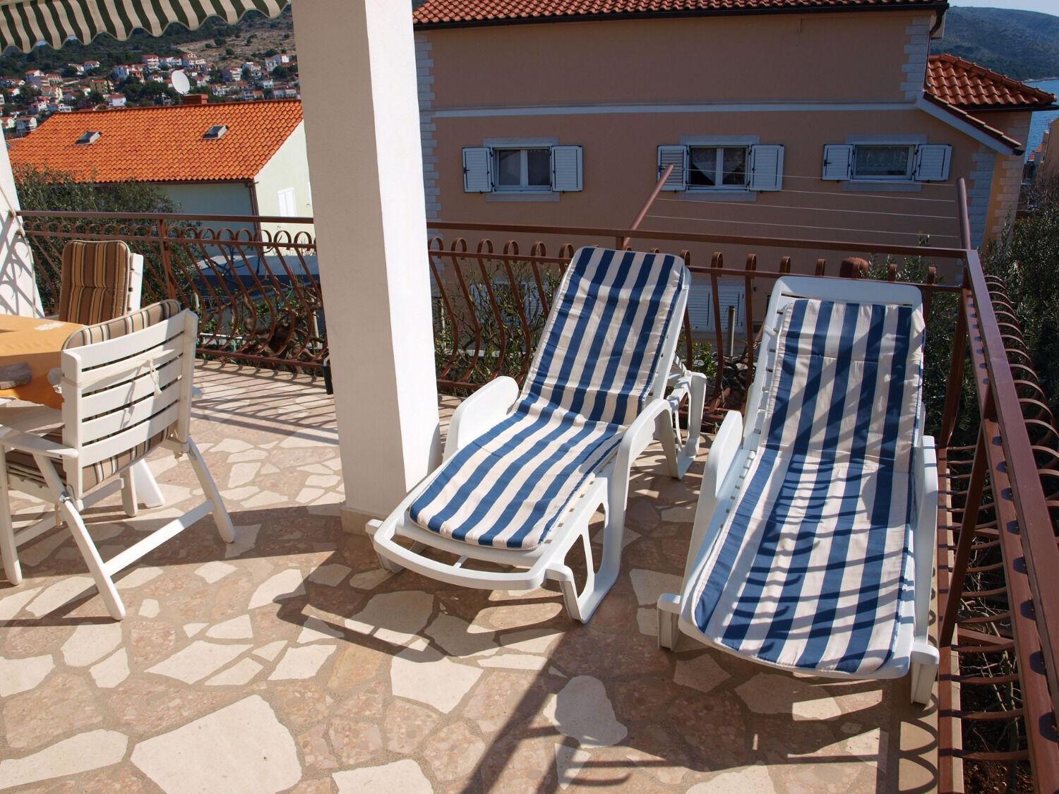 Apartments Mirja - 100M From The Beach & Parking Trogir Exteriér fotografie