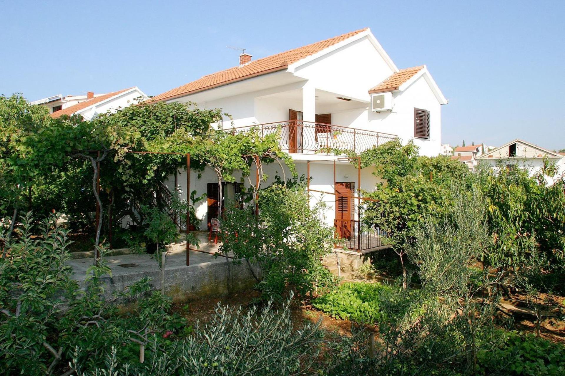 Apartments Mirja - 100M From The Beach & Parking Trogir Exteriér fotografie
