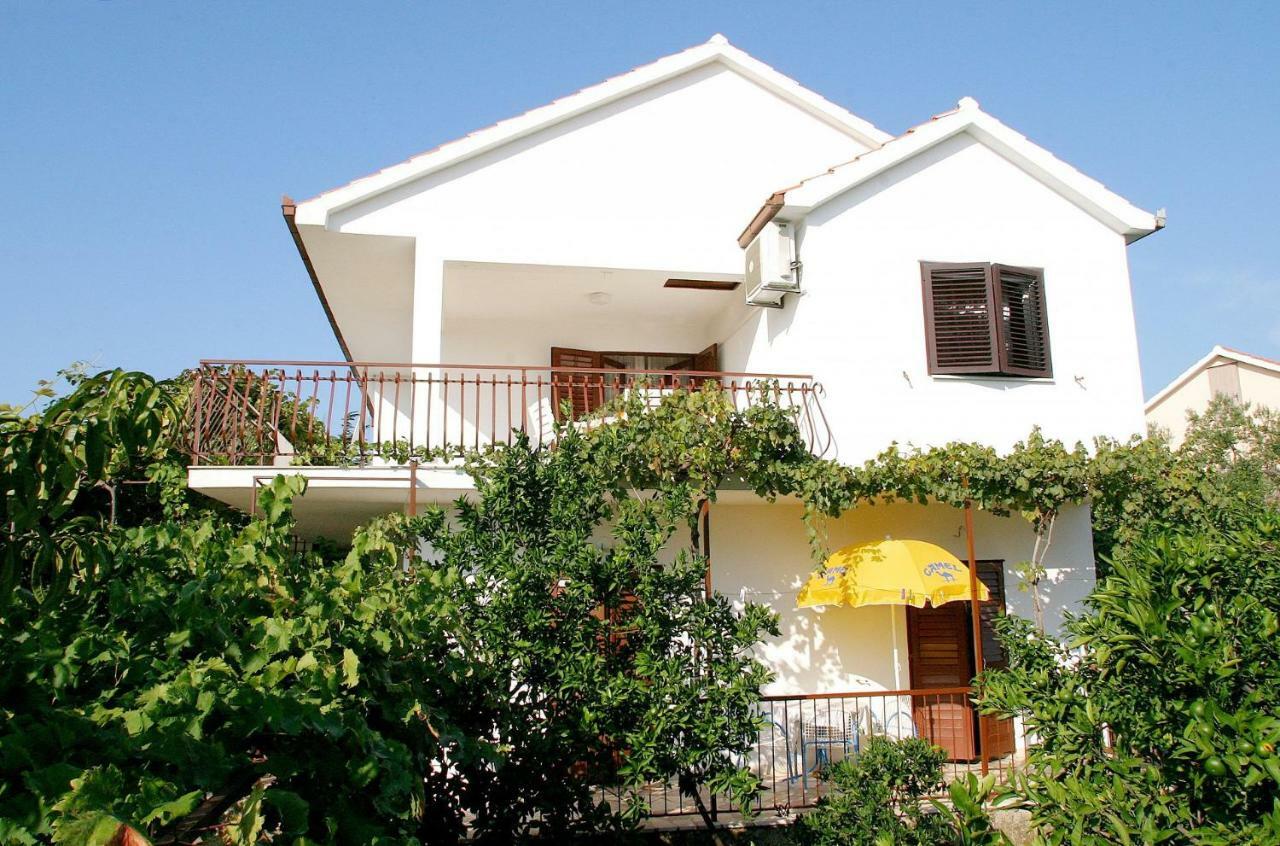 Apartments Mirja - 100M From The Beach & Parking Trogir Exteriér fotografie