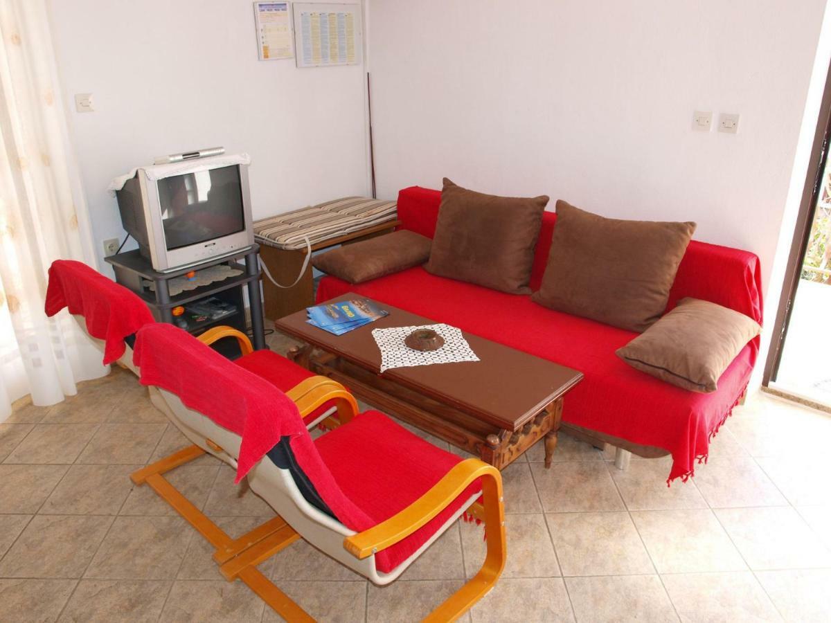 Apartments Mirja - 100M From The Beach & Parking Trogir Exteriér fotografie