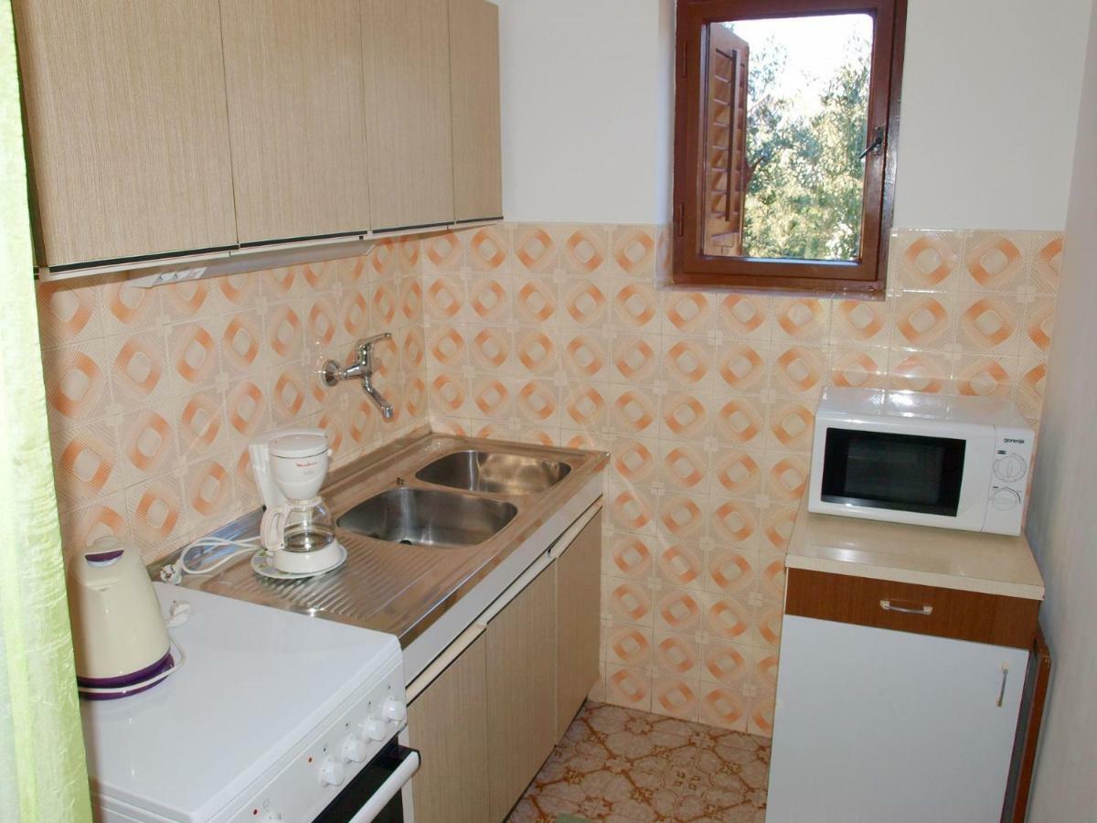 Apartments Mirja - 100M From The Beach & Parking Trogir Exteriér fotografie