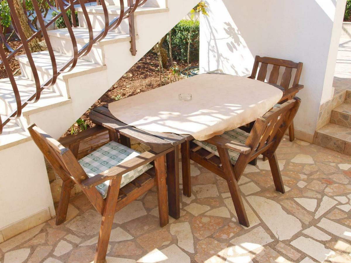 Apartments Mirja - 100M From The Beach & Parking Trogir Exteriér fotografie